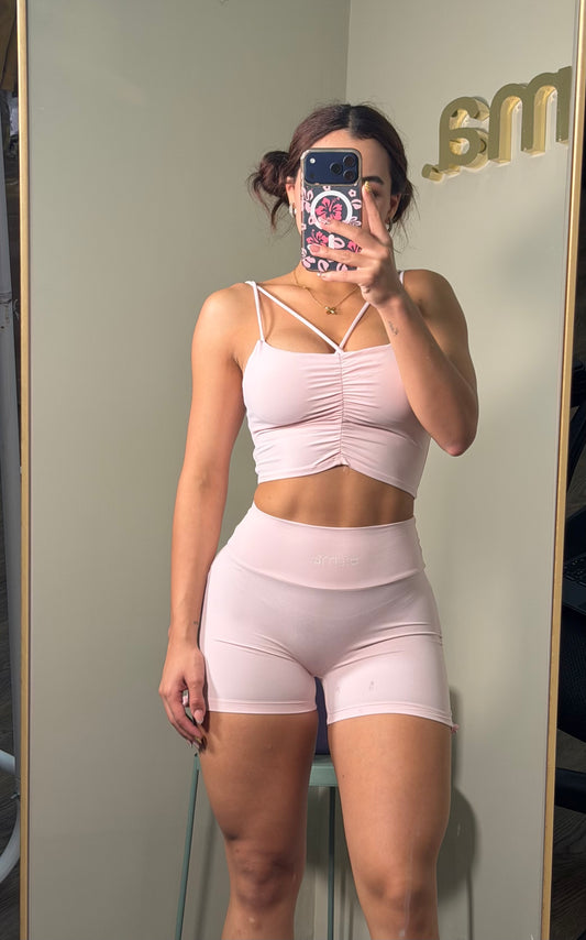 Conjunto short surcido levanta glúteo