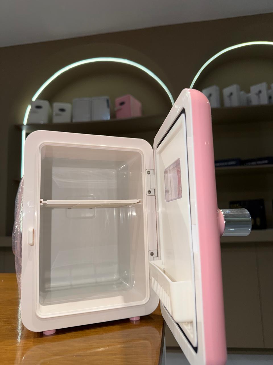 Mini refrigerador